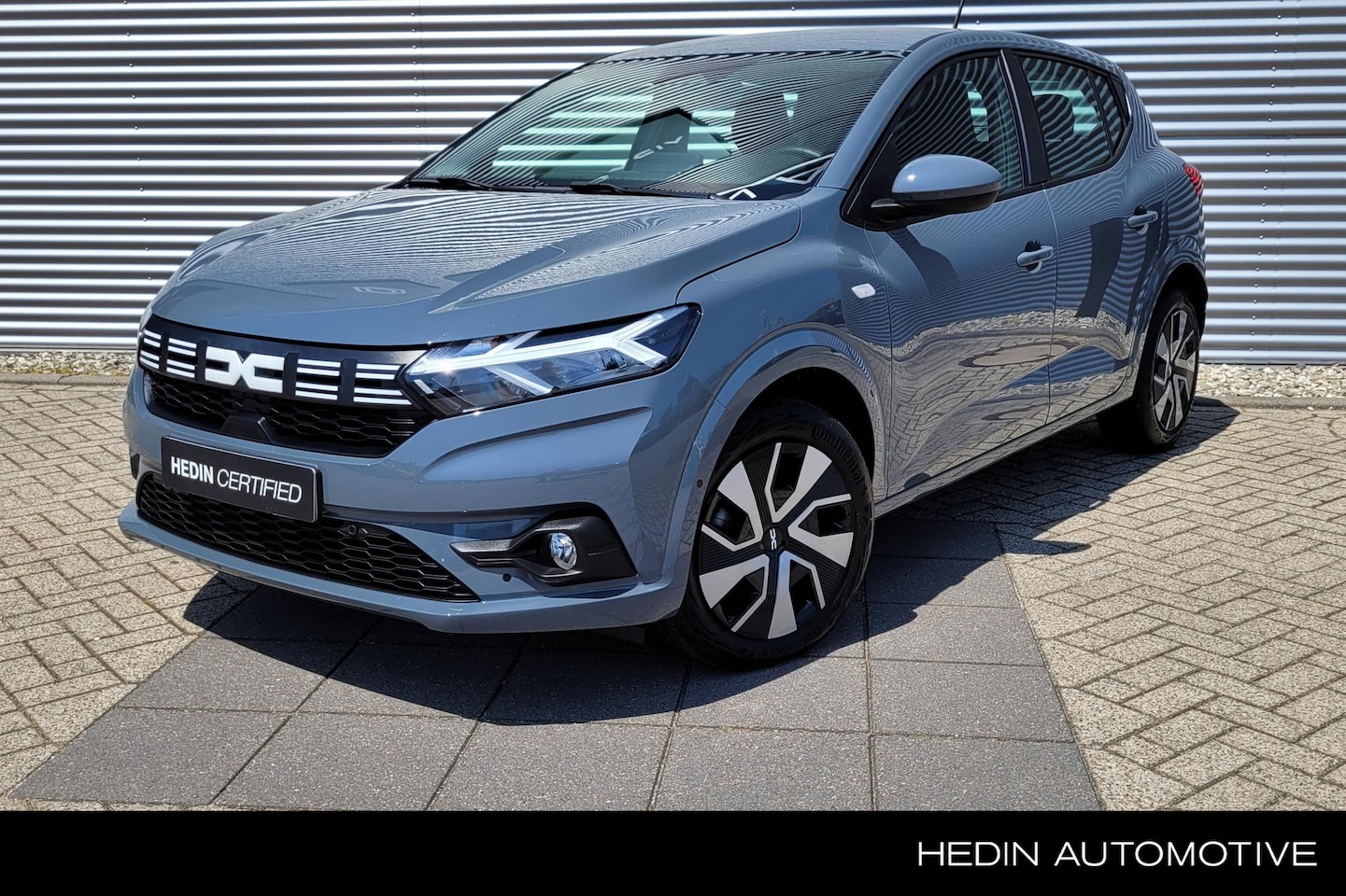 Dacia Sandero - 1.0 TCe 90 Expression | Navigatie | Apple Carplay / Android Auto | Cruise Control | Parkee - AutoWereld.nl