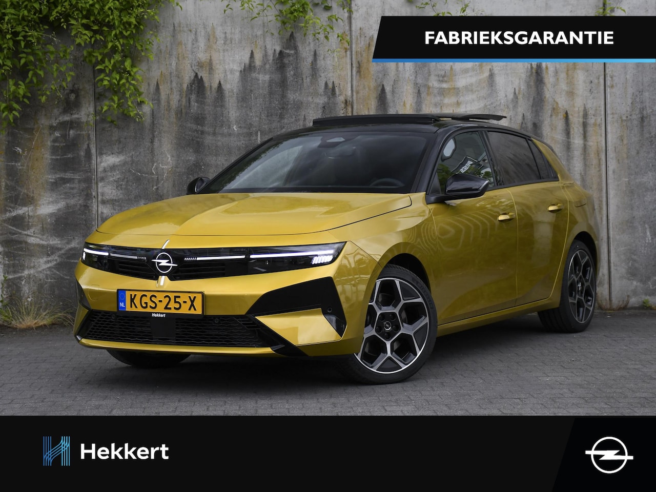 Opel Astra - Ultimate 1.6 Turbo Plug In Hybrid 195pk Automaat PANO | PDC + CAM. | 18''LM | ADAPT. CC | - AutoWereld.nl