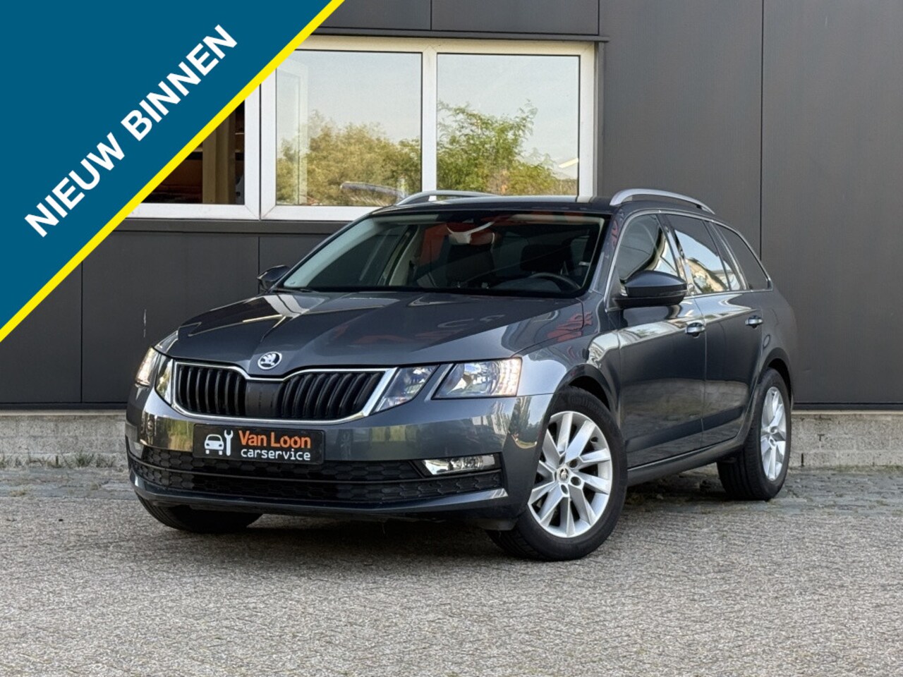 Skoda Octavia Combi - 1.0 TSI Grt Amb. Bns/Afnm. Trekh/Stoelverw/Navi/Apple - AutoWereld.nl