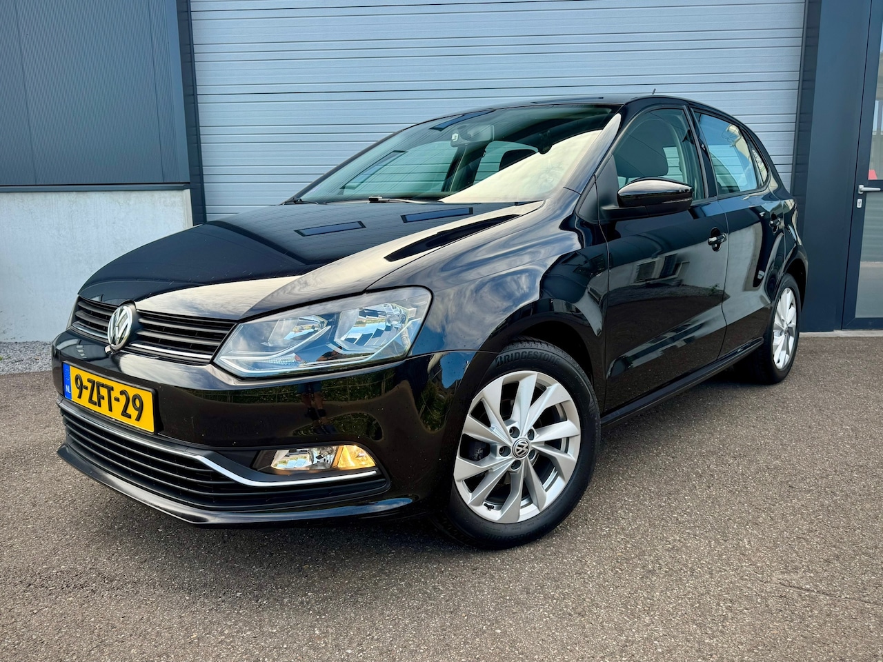 Volkswagen Polo - 1.0 Comfortline / Cruise Control / Airco - AutoWereld.nl