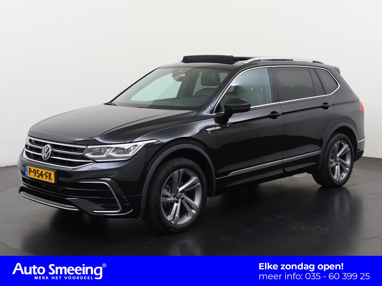 Volkswagen Tiguan Allspace - 1.5 TSI R-Line DSG | 7 Persoons | Trekhaak | Panoramadak | Zondag Open! - AutoWereld.nl