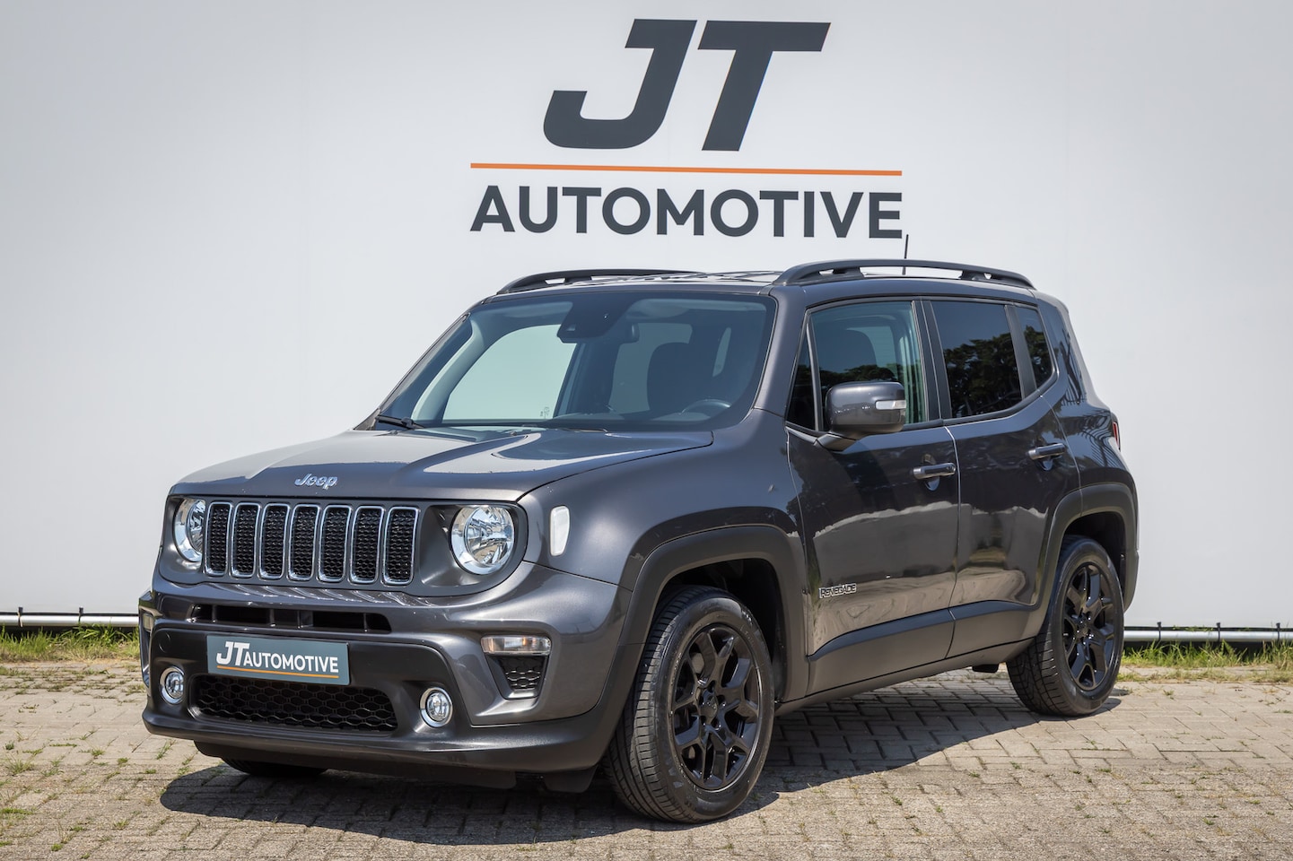Jeep Renegade - 1.3T Limited Stuurverwarming | PDC | Stoelverwarming | cruise control | Dab | Elektrische - AutoWereld.nl