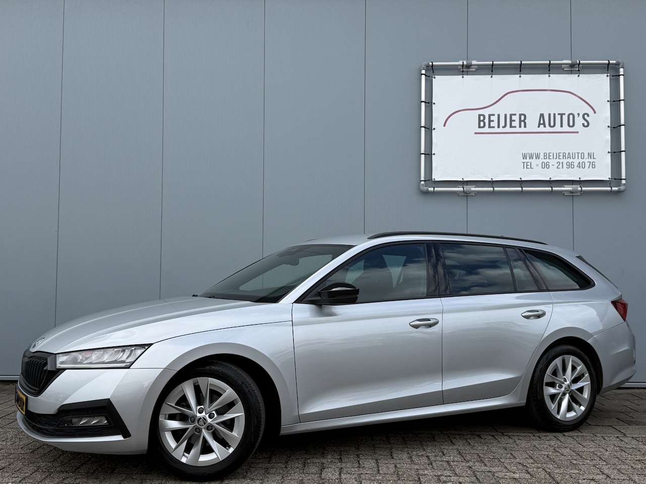 Skoda Octavia Combi - 1.0 e-TSI Sport Business Automaat Carplay. - AutoWereld.nl