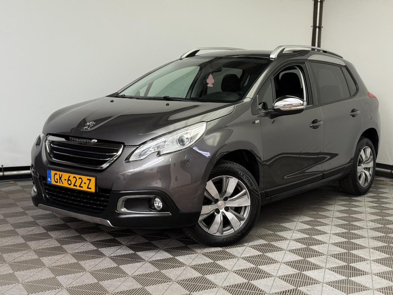 Peugeot 2008 - 1.2 PureTech Style ECC NL Auto - AutoWereld.nl