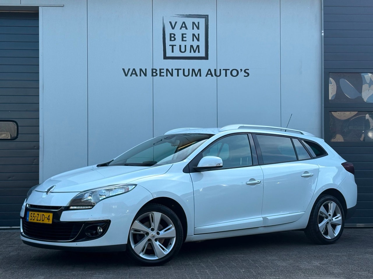 Renault Mégane Estate - 1.5dCi 110pk Collection Navi Clima Cruise - AutoWereld.nl