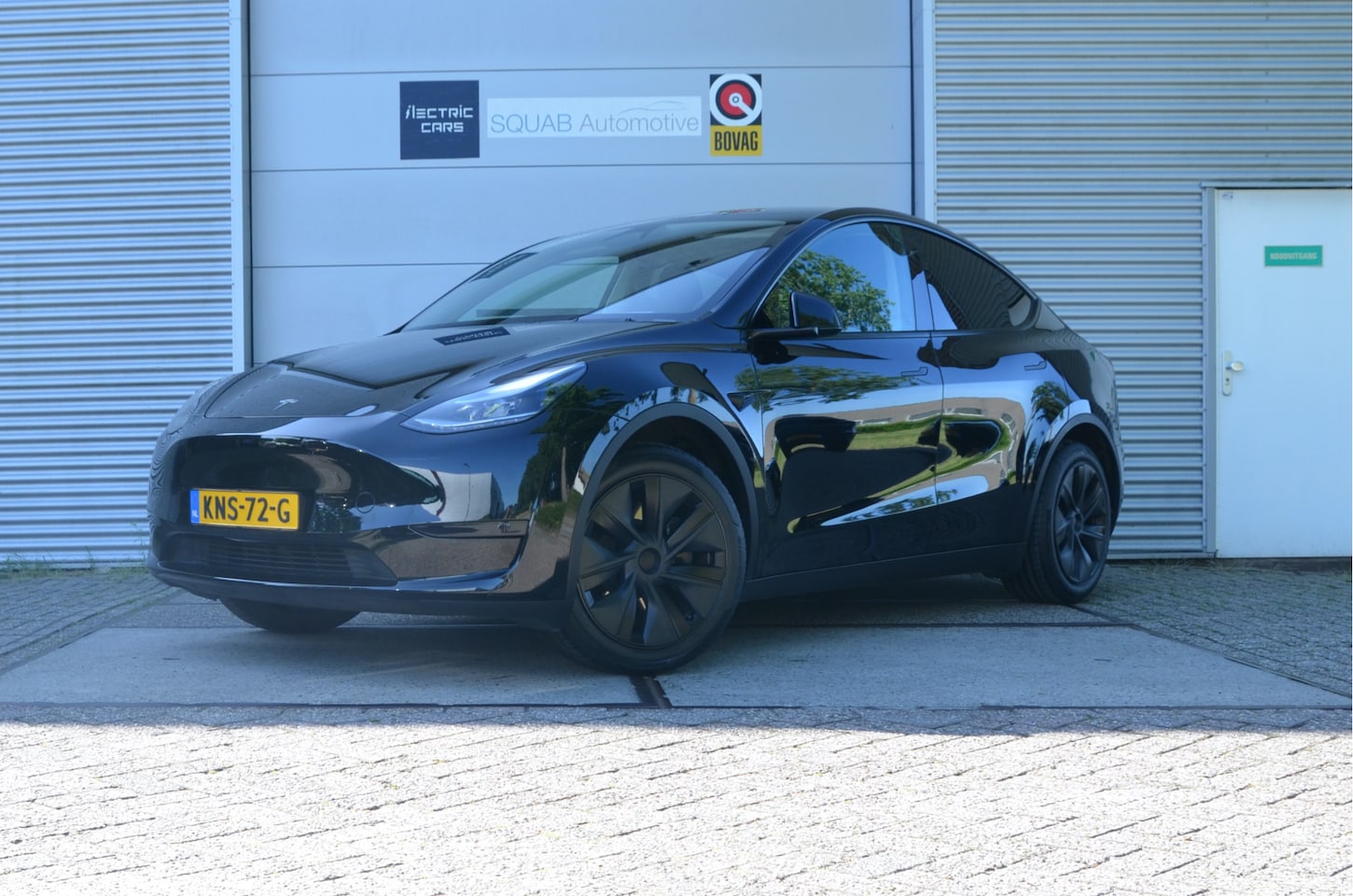 Tesla Model Y - RWD 58 kWh Premium, AutoPilot4.0 (FSD 99,- per maand), LFP Accu! - AutoWereld.nl