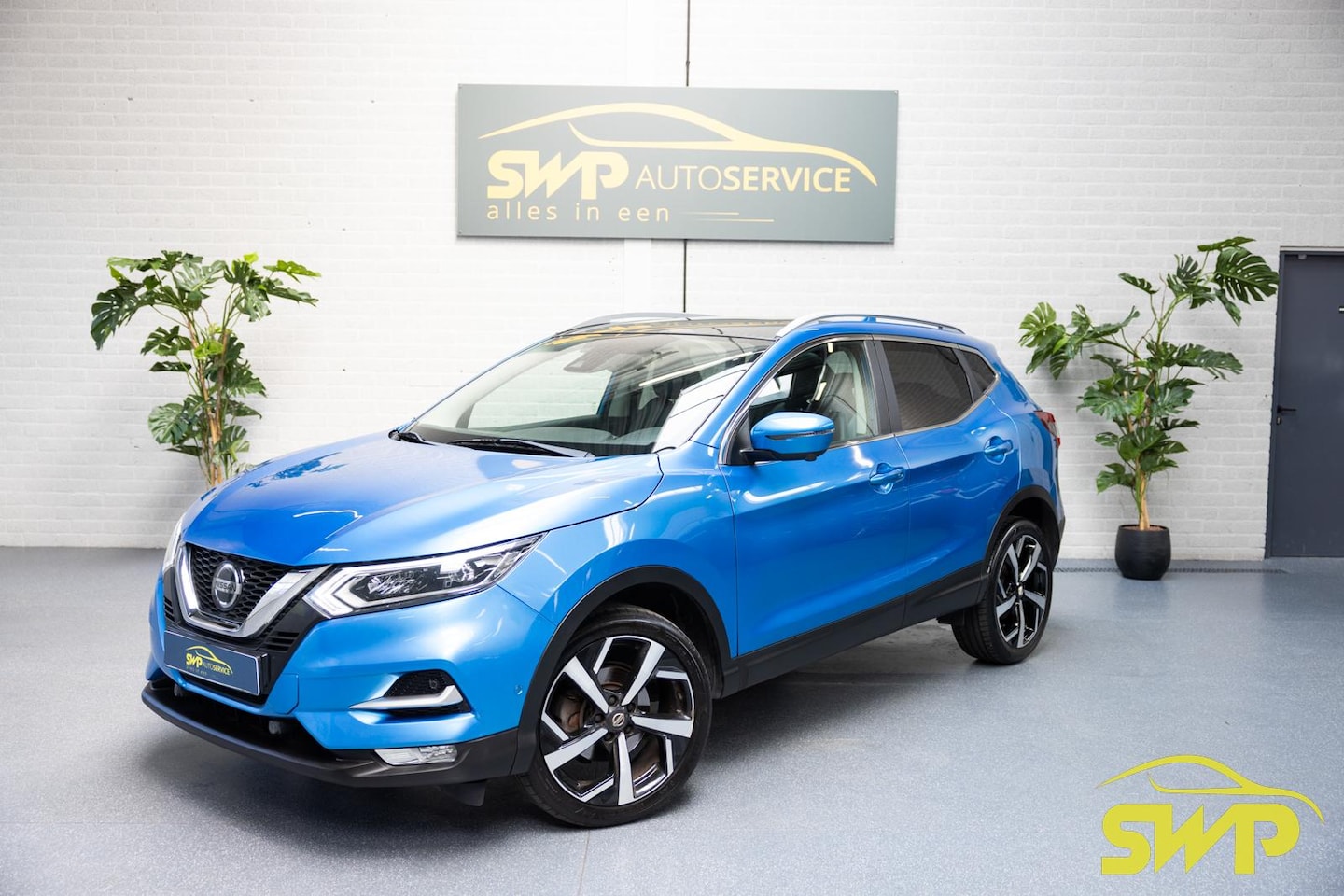 Nissan Qashqai - 1.2 Tekna | Navi | Pano | Elektr stoelen | 360 cam - AutoWereld.nl