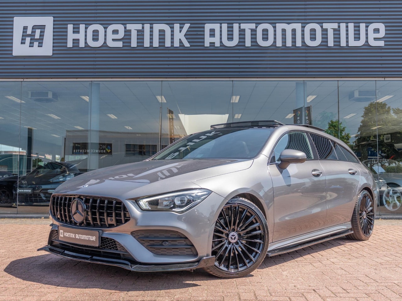 Mercedes-Benz CLA-klasse Shooting Brake - 180 Business Solution AMG | Pano | Camera | Volledig onderhouden | Apple CarPlay & Android - AutoWereld.nl