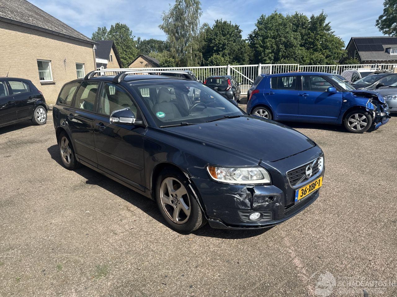 Volvo V50 - V-50 1.6 D2 S/S Lim. Ed. REST BPM €350,-!!! - AutoWereld.nl