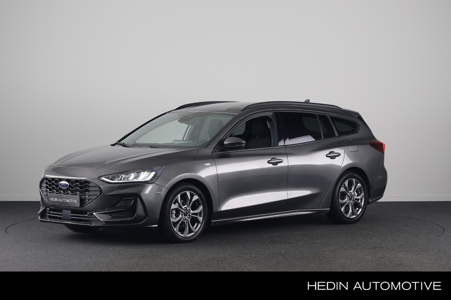 Ford Focus Wagon - 1.0 EcoBoost Hybrid ST Line 1.0 EcoBoost Hybrid ST Line - AutoWereld.nl