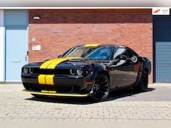 Dodge Challenger - SXT 3.6 V6 | WIDE-BODY | 20 inch SRT