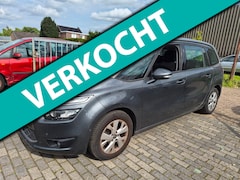 Citroën Grand C4 Picasso - 1.2 PureTech Start , Motor loopt op twee cilinder