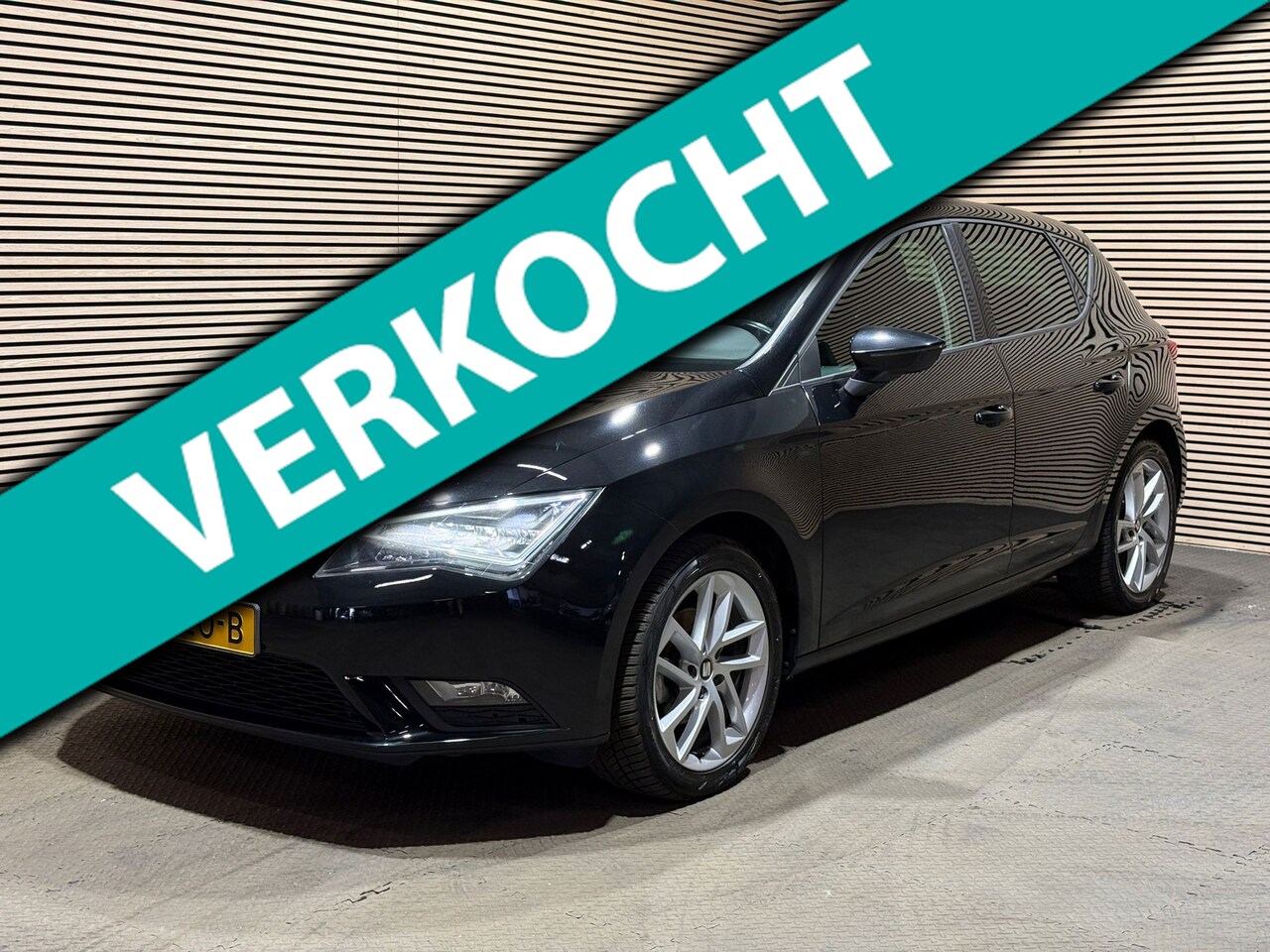 SEAT Leon - 1.2 TSI X-perience | Carplay | Camera | Trekhaak - AutoWereld.nl