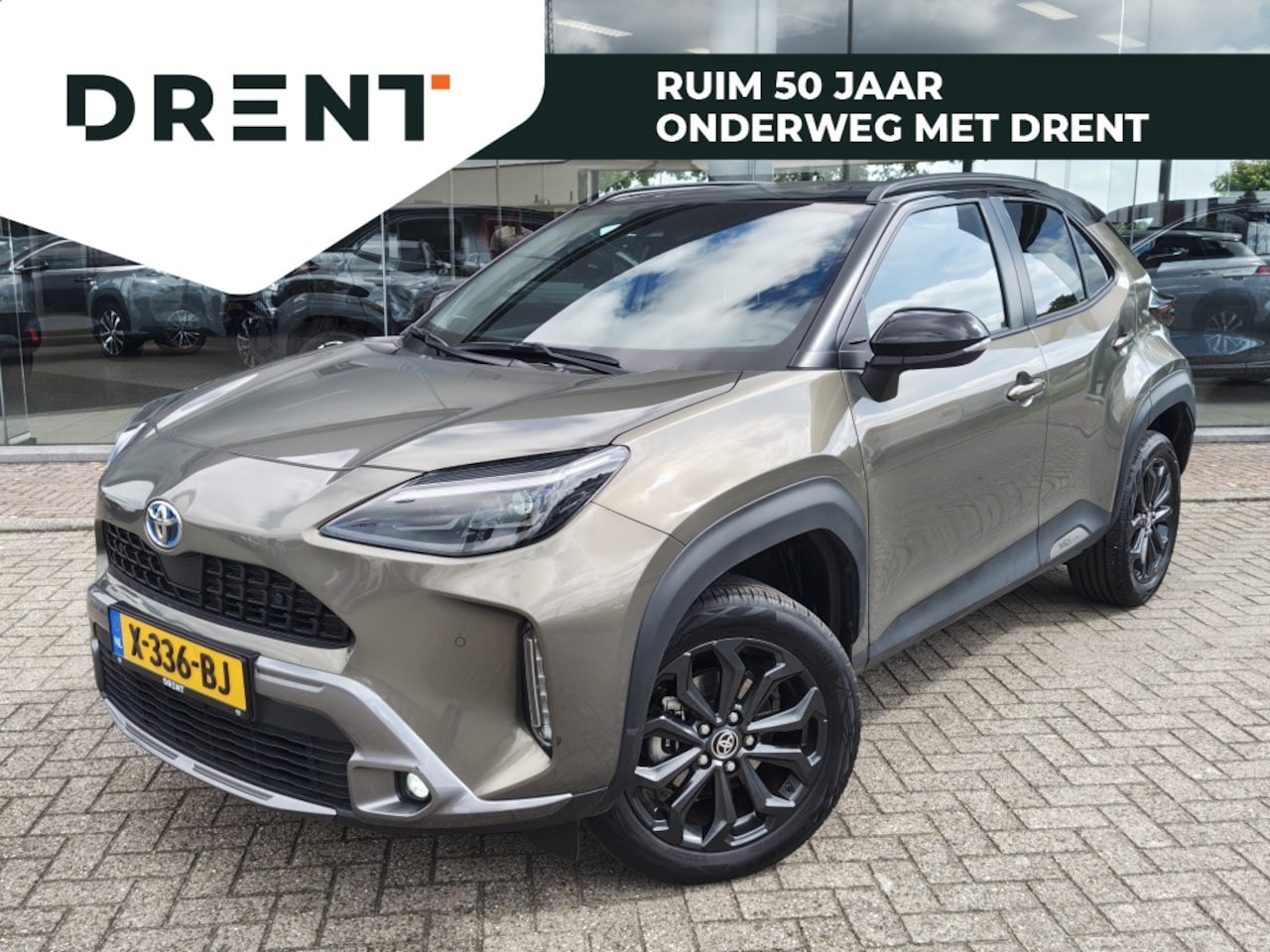 Toyota Yaris Cross - 1.5 Hybrid Explore | Navi | Sensoren v/a | Stoelverwarming - AutoWereld.nl