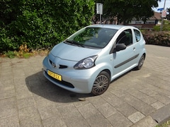 Toyota Aygo - 1.0-12V MET APK