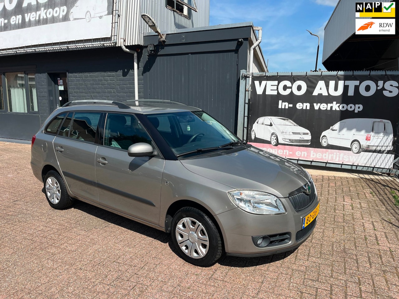 Skoda Fabia Combi - 1.4-16V Ambiente airco nieuwstaat nl auto nap dealer onderhouden - AutoWereld.nl