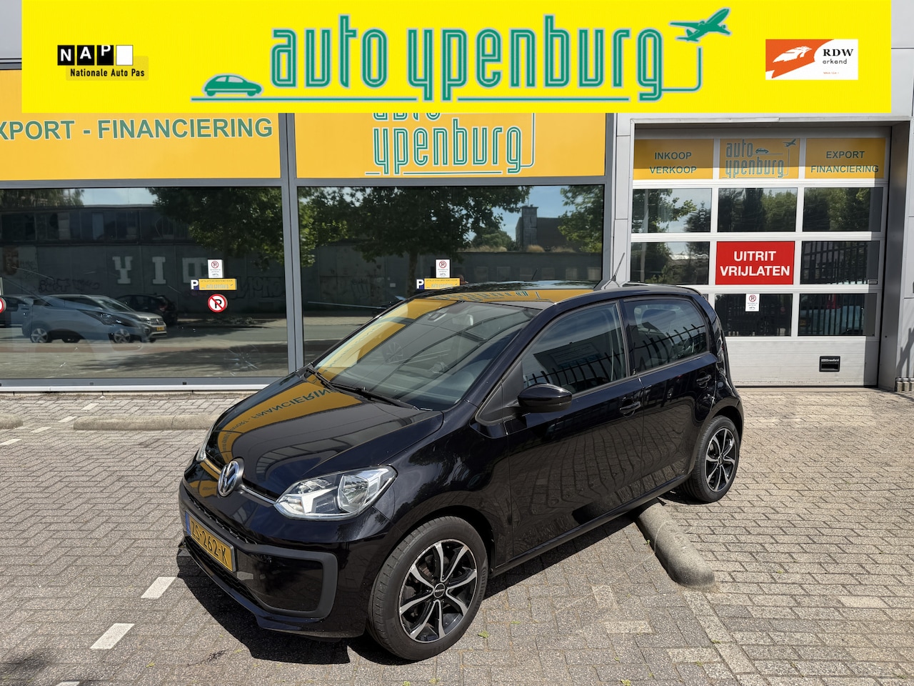 Volkswagen Up! - 1.0 BMT move up! * Airco * Sportvelgen * - AutoWereld.nl