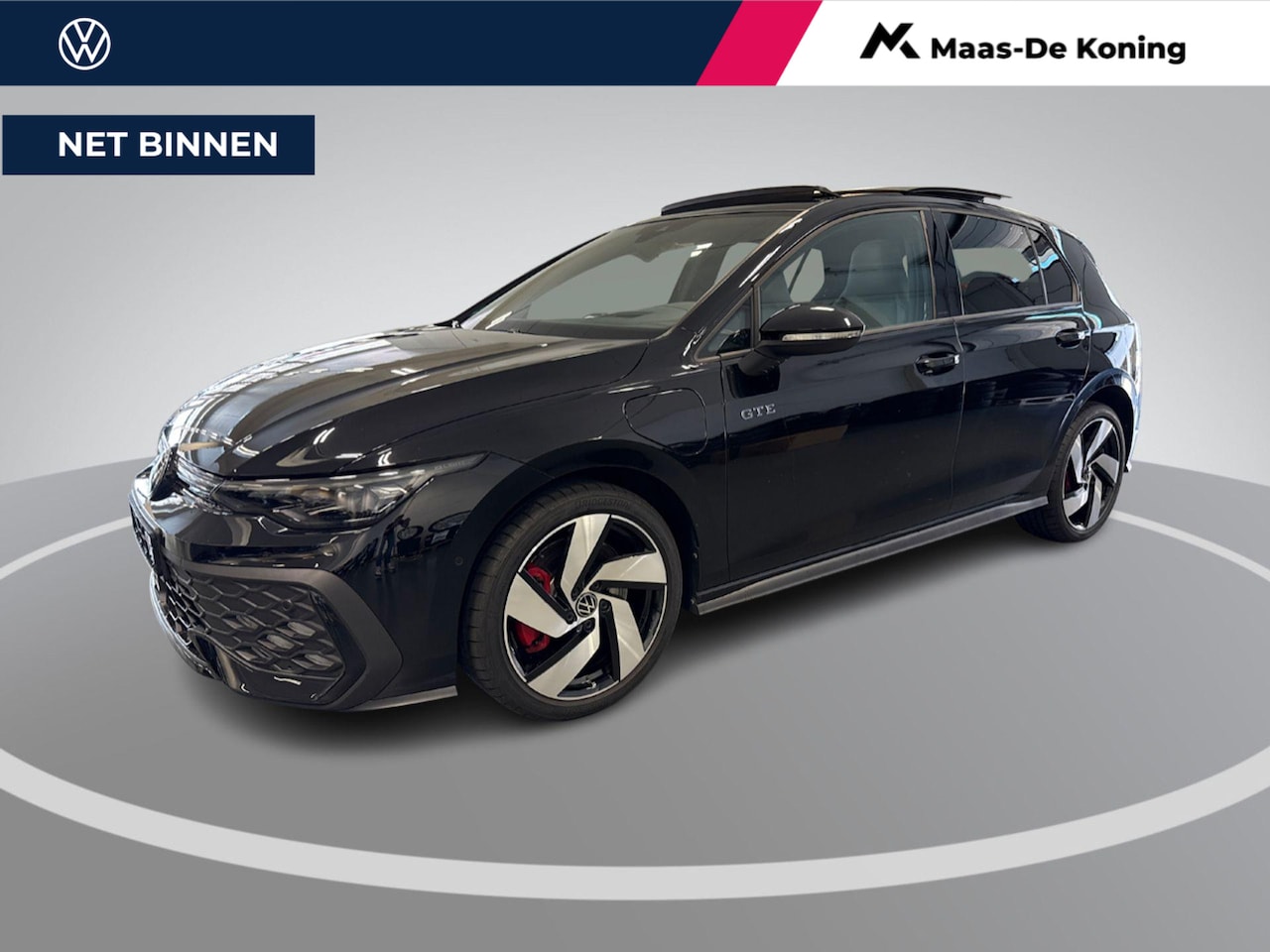 Volkswagen Golf - 1.5 eHybrid 272pk DSG GTE · Panoramadak · Camera · Inklap. Trekhaak · Leder Vienna · Stuur - AutoWereld.nl