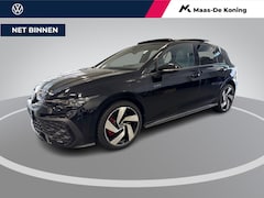 Volkswagen Golf - 1.5 eHybrid 272pk DSG GTE · Panoramadak · Camera · Inklap. Trekhaak · Leder Vienna · Stuur
