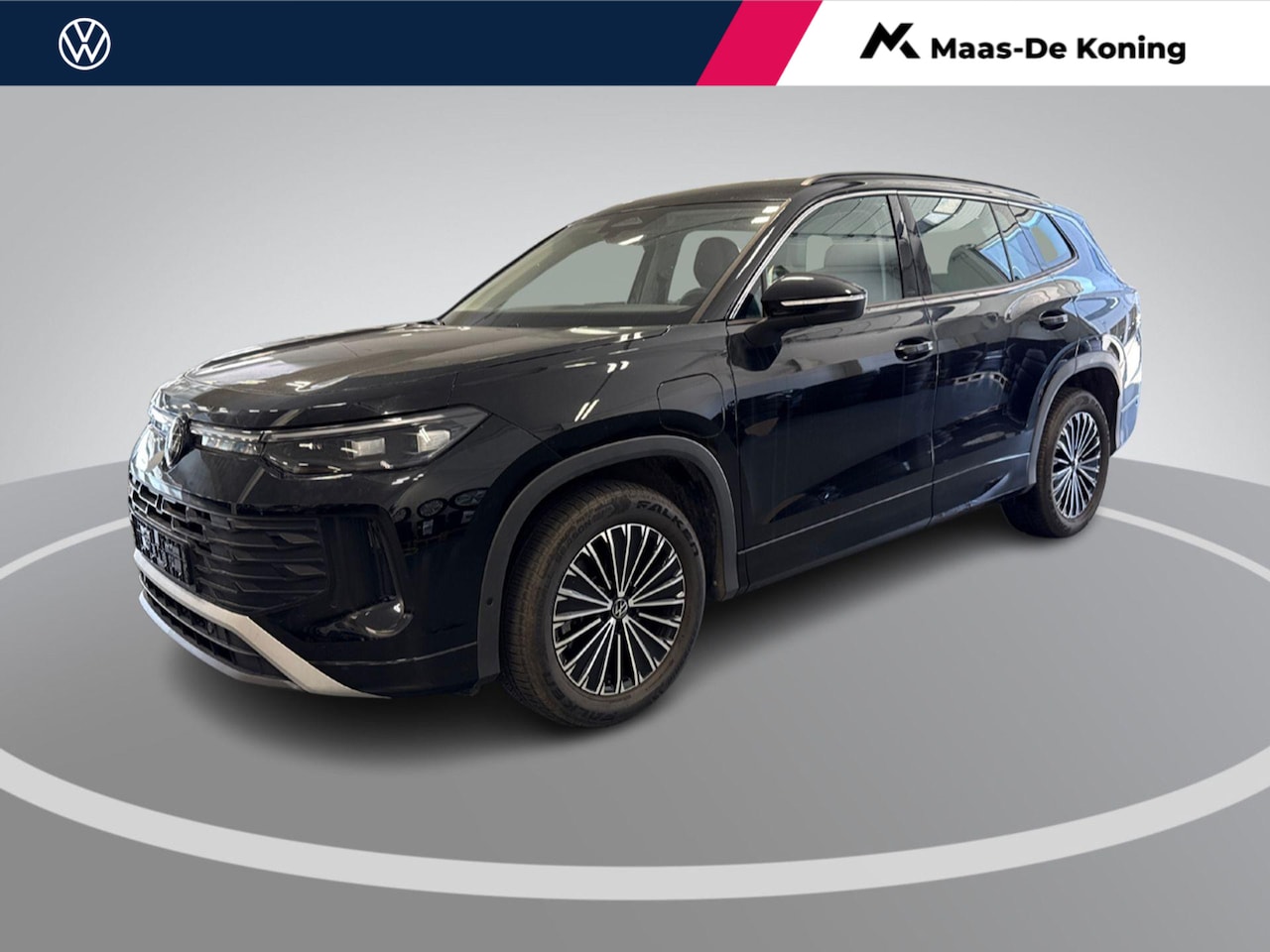 Volkswagen Tayron - 1.5 eHybrid 204pk DSG Life Edition · Camera · Inklap. Trekhaak · Stuur-& Stoelverwarming · - AutoWereld.nl