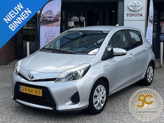 Toyota Yaris - 1.5 Full Hybrid Aspiration CAMERA CRUISE CLIMATE CONTOLE NL-AUTO NAVI 4-SEIZOEN