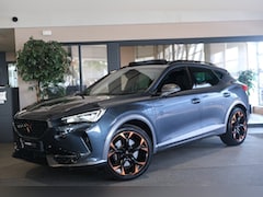 CUPRA Formentor - 1.4 e-Hybrid VZ Copper 245PK Pano Trekhaak 360Cam Navi ACC