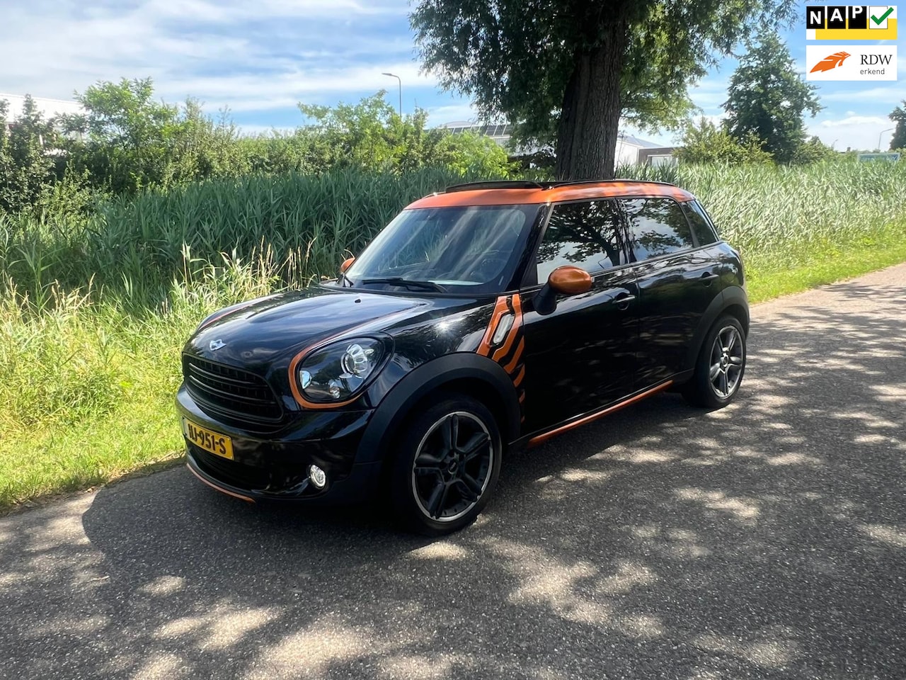 MINI Countryman - 1.6 Cooper Pepper Pano Airco Cruise Navi Pdc - AutoWereld.nl