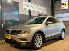 Volkswagen Tiguan - 1.4 TSI ACT Comfortline Trekhaak 1e Eigenaar NAP