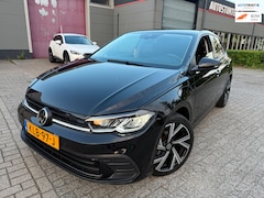 Volkswagen Polo - 1.0 TSI 2023 DSG AUT SPORT KEYLESS VIRTUAL COCKPIT 18-INCH