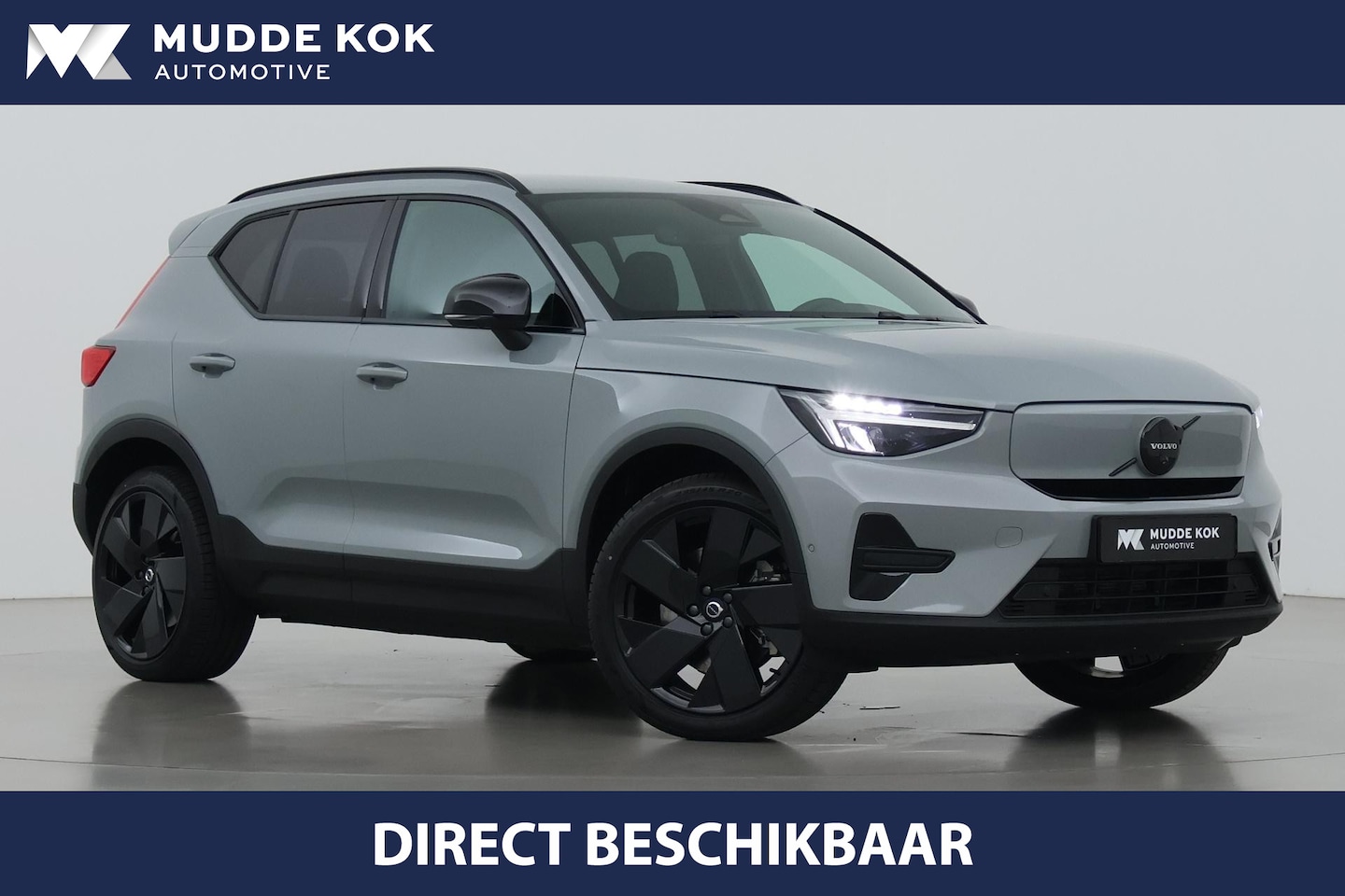 Volvo EX40 - Twin Motor Plus Black Edition 82 kWh | 409 PK! | AWD | 360° Camera | Harman/Kardon | Stoel - AutoWereld.nl