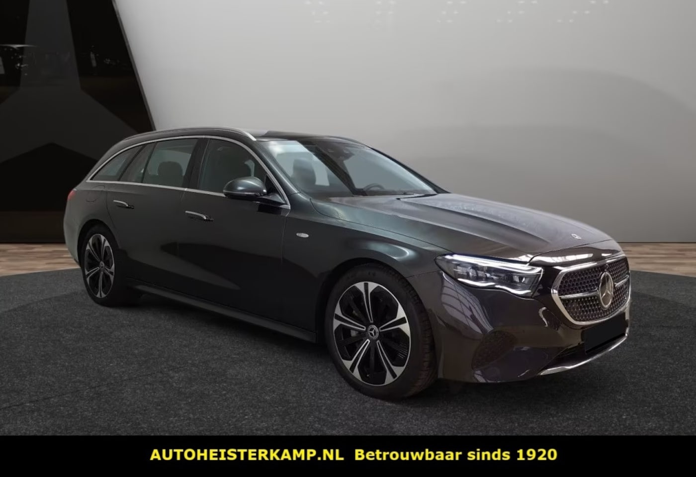 Mercedes-Benz E-klasse Estate - 300 de Avantgarde Plug-In Diesel Hybride Distronic Head-Up Panoramadak Memory Trekhaak - AutoWereld.nl