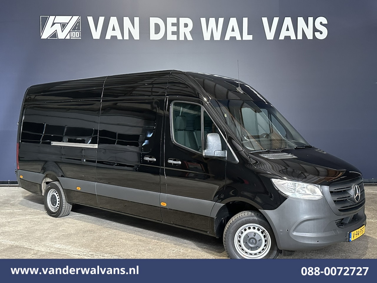Mercedes-Benz Sprinter - 317 CDI 170pk L3H2 Euro6 Airco | Camera | Apple Carplay | Cruisecontrol | Stoelverwarming - AutoWereld.nl