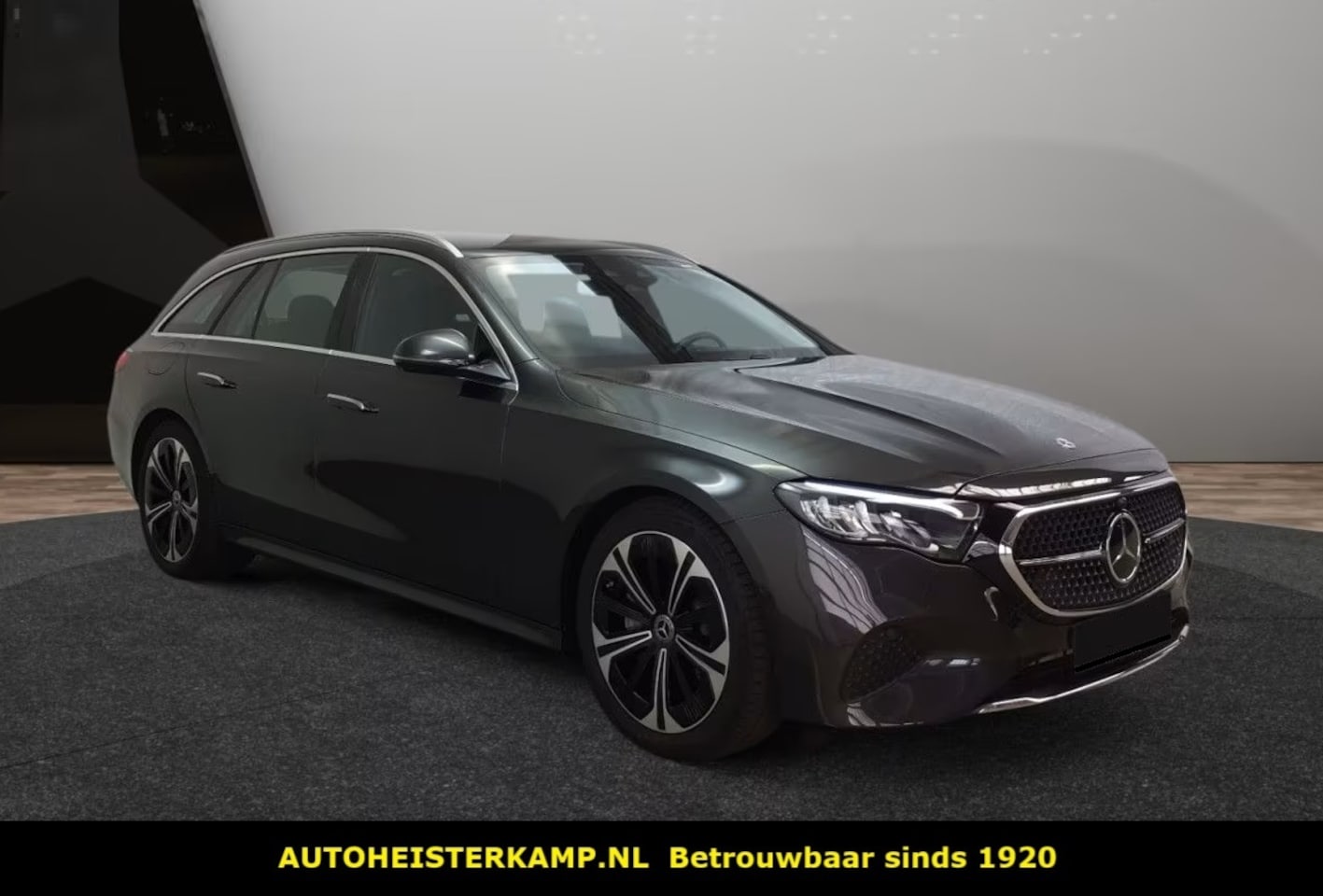 Mercedes-Benz E-klasse Estate - 300 de Avantgarde Plug-In Diesel Hybride Distronic Head-Up Trekhaak - AutoWereld.nl