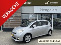 Toyota Verso S - 1.3 VVT-i Dynamic | Panoramadak | LM-Velgen | Trekhaak