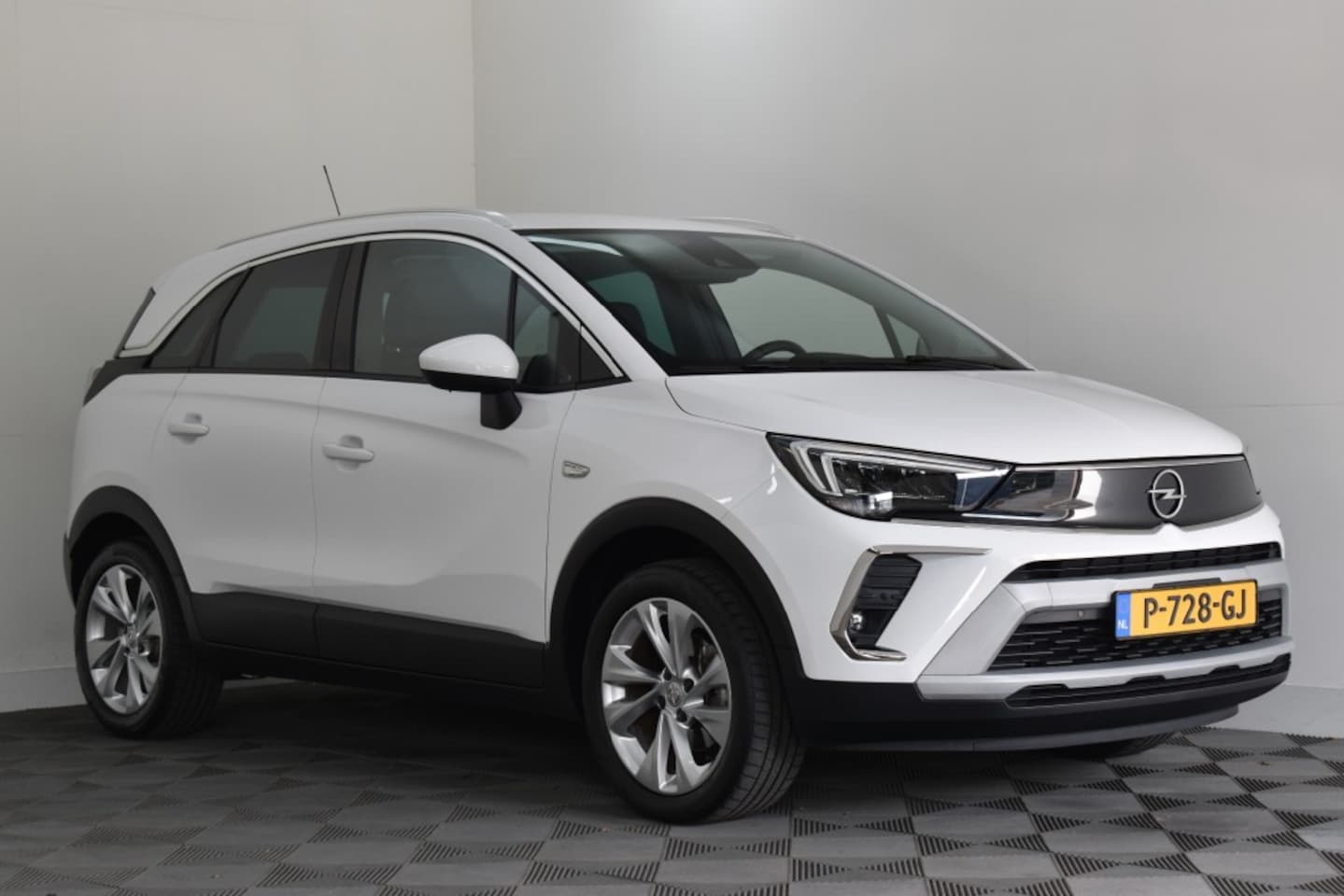 Opel Crossland X - 1.2 T. 110PK INNOVATION - AutoWereld.nl