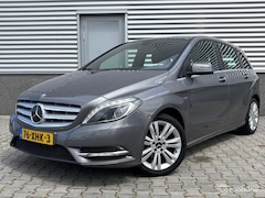 Mercedes-Benz B-klasse - 180 Ambition, Xenon, Led, Trekhaak, vol