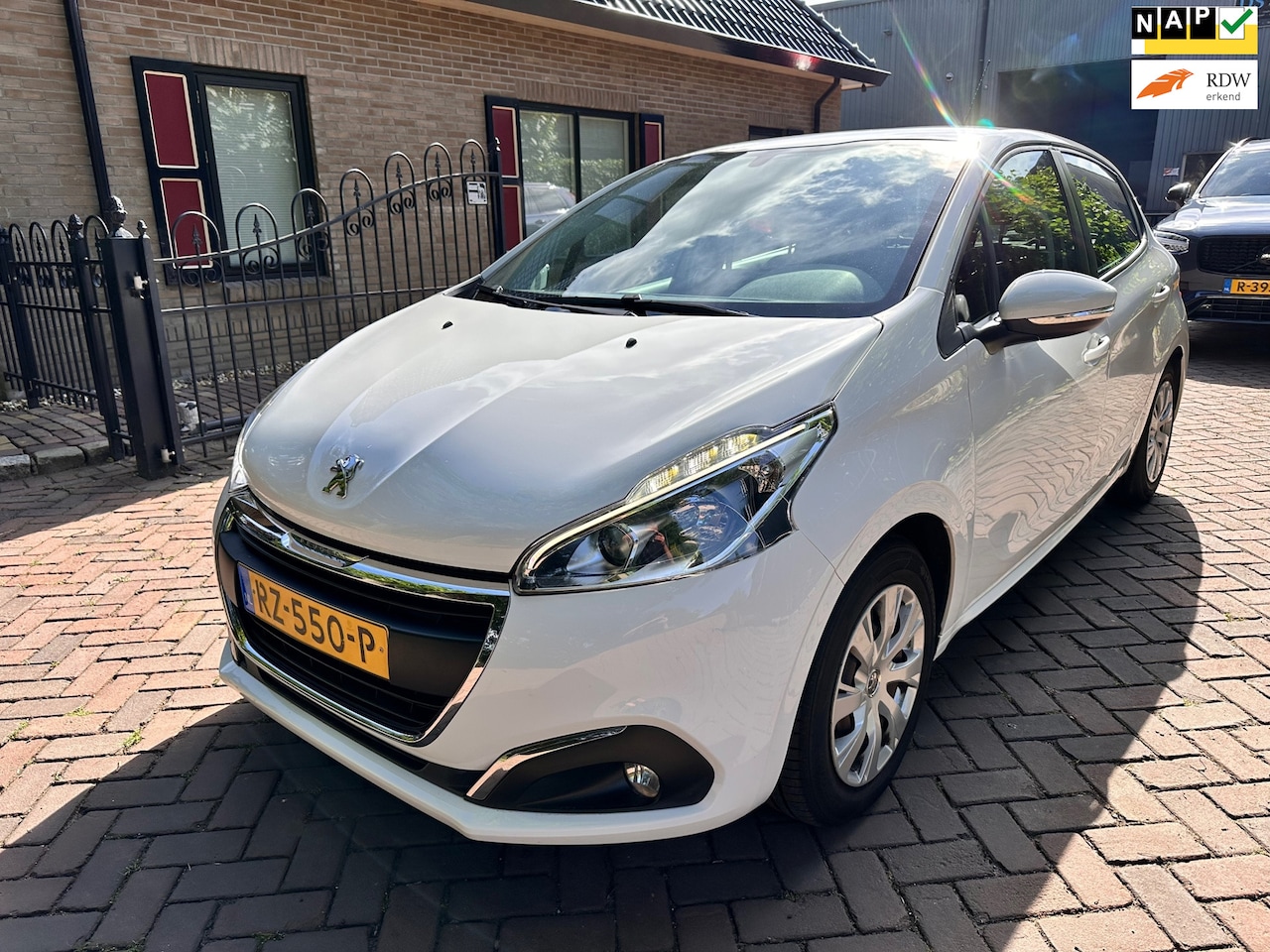 Peugeot 208 - 1.2 PureTech Blue Lion 1.2 PureTech Blue Lion - AutoWereld.nl