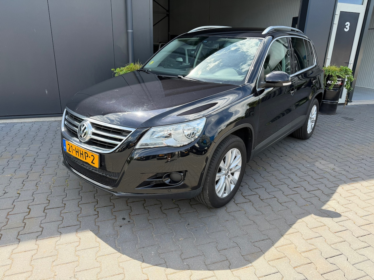 Volkswagen Tiguan - 2.0 TSI Sport&Style 4Motion - AutoWereld.nl