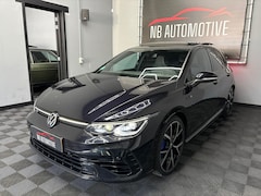 Volkswagen Golf - 8 R 2.0 TSI 4M Performance