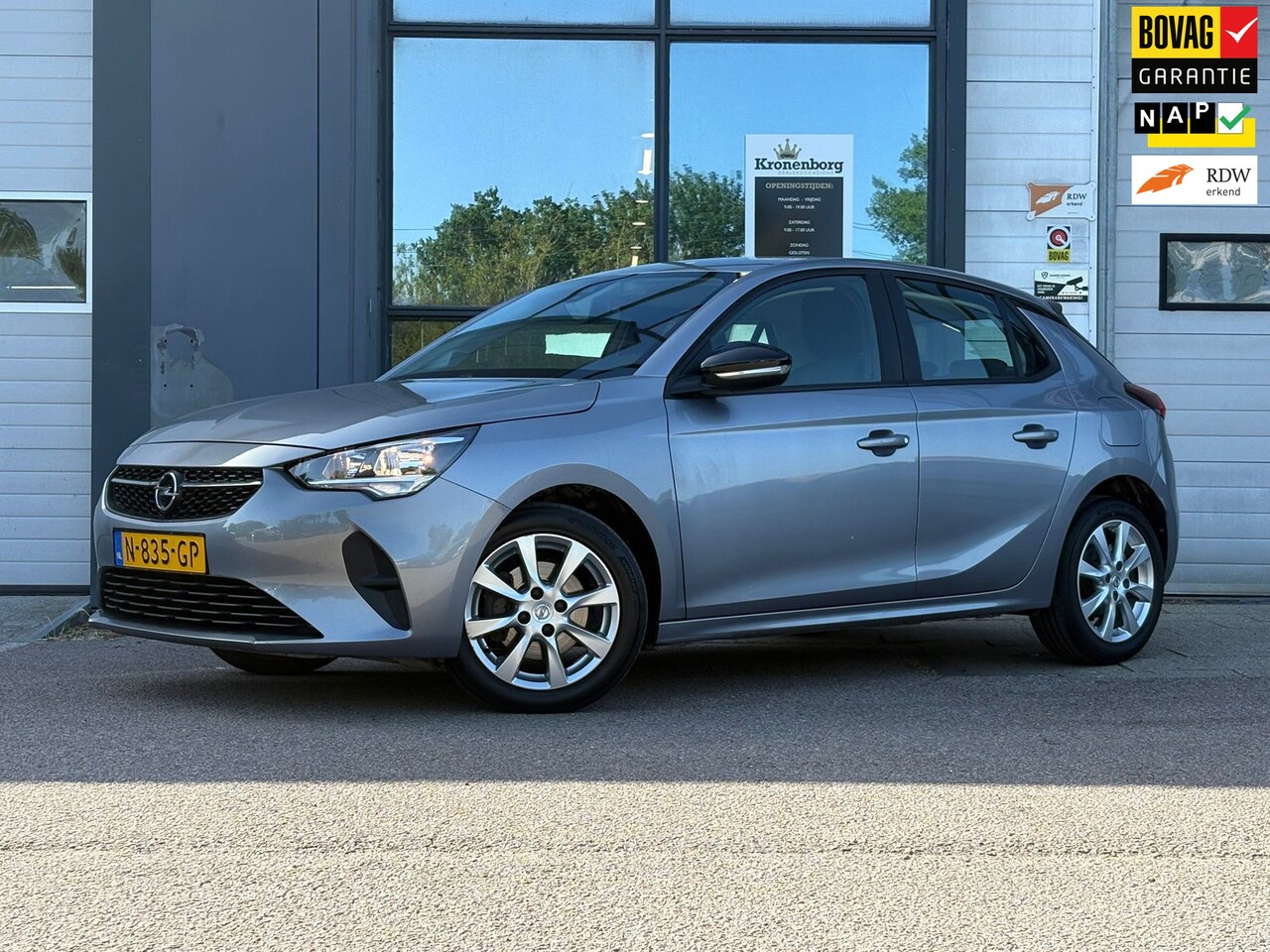 Opel Corsa - 1.2 Edition 1.2 Edition, CARPLAY, NAVI, CAMERA - AutoWereld.nl