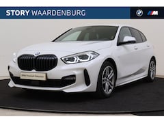 BMW 1-serie - 120i M Sport Automaat / Sportstoelen / Comfort Access / Adaptieve LED / Stoelverwarming