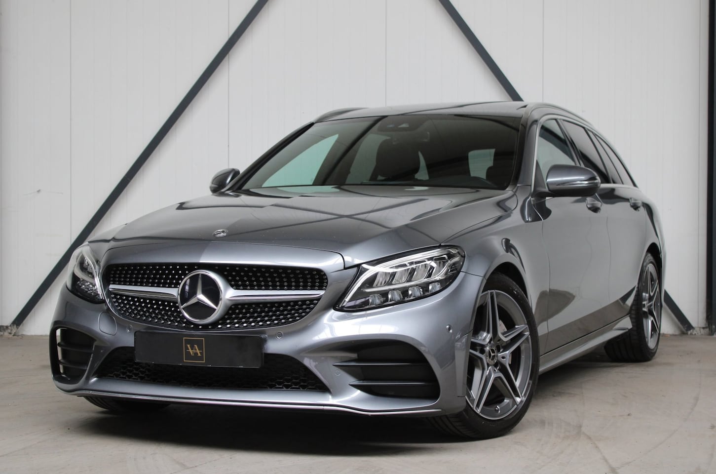 Mercedes-Benz C-klasse Estate - 200 AMG Plus HYBRID Upgrade Edition l PANO l Digital - AutoWereld.nl