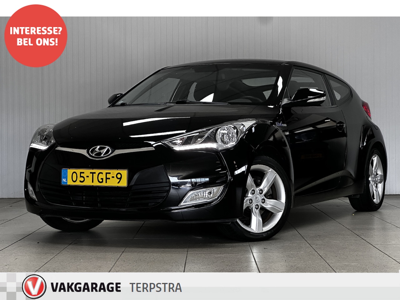 Hyundai Veloster - 1.6 GDI i-Motion /17"LMV /Airco /Cruise /Elek. pakket /Radio /AUX & USB /Isofix /Armsteun - AutoWereld.nl