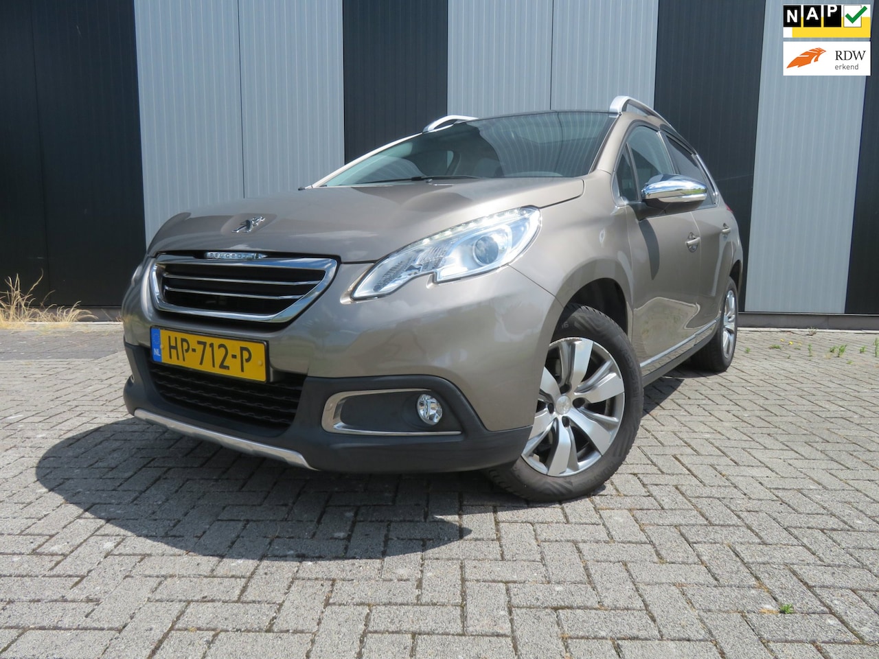 Peugeot 2008 - 1.2 PureTech Allure 1.2 PureTech Allure - AutoWereld.nl