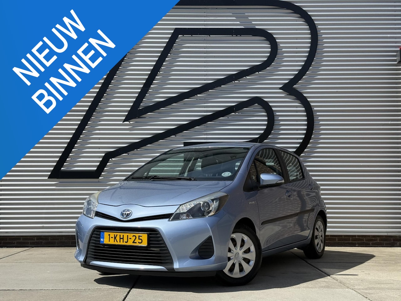 Toyota Yaris - 1.5 Full Hybrid Aspiration 1e Eigenaar|Navi|Camera|Clima|Cruise|Dealer Onderhouden|N.A.P|A - AutoWereld.nl