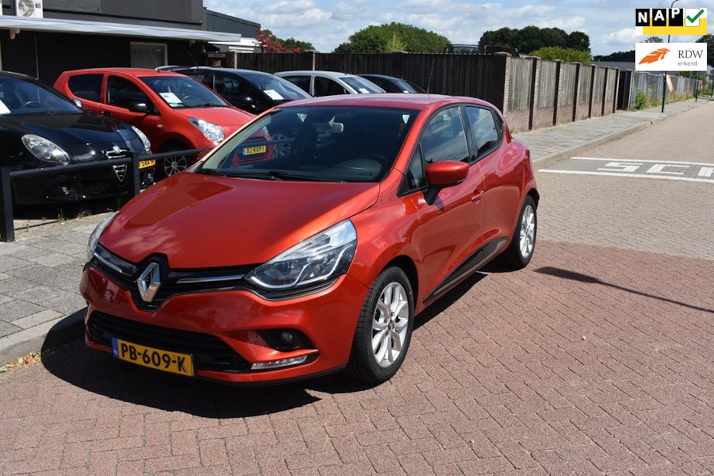 Renault Clio - 1.2 TCe Zen Automaat - AutoWereld.nl