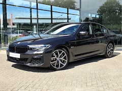 BMW 5-serie - 530e M Sport Automaat / Trekhaak / Comfortstoelen / Comfort Access / Stoelverwarming / Par