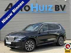 BMW X5 - xDrive50e M Sport Sky Lounge Panoramadak Wegklapbare trekhaak Harman-Kardon Sound Keyless