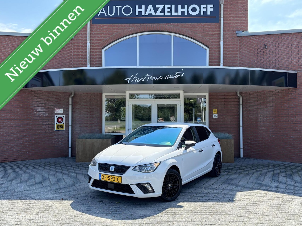 SEAT Ibiza - 1.0 MPI Reference |LM Velgen | Airco | Trekhaak! |Cruise Control | - AutoWereld.nl