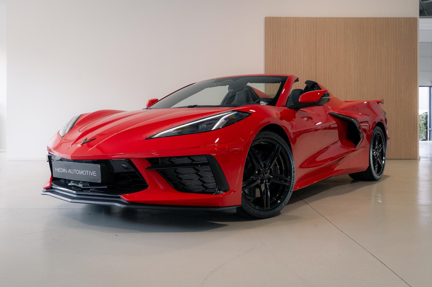 Corvette C8 - Stingray 2LT Convertible Automaat MY26 | GT1 Bucket Seats | Glossy Black wielen | Z51 Perf - AutoWereld.nl